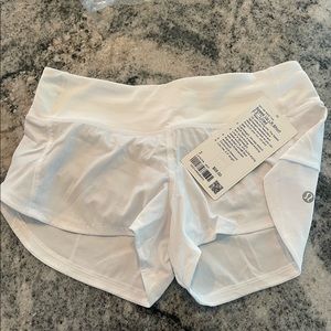Lululemon speed up LR shorts 2.5” lined